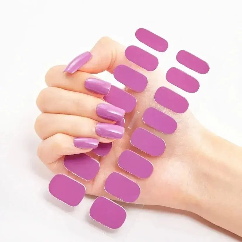 UÑAS ADHESIVAS (3 PACK DE 22 UÑAS CADA PACK) + LAMPARA UV (1) TOTAL $87,900